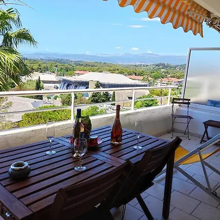 Bella Vista Yourhosthelper Apartman *